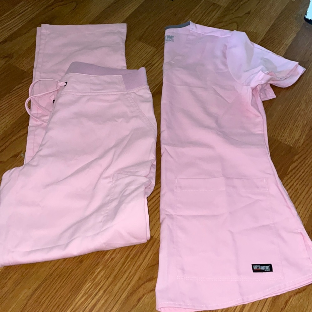 GREYS ANATOMY SCRUB SET